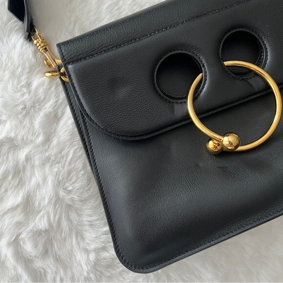 JW Anderson Medium Pierce Bag Black - Picture 2 of 16